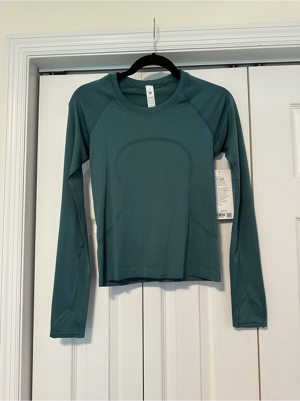 NWT Lululemon Swiftly Tech Long Sleeve Race